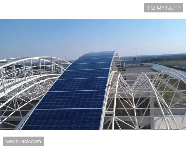 英超场馆可持续性改造：太阳能项目与碳减排目标进展