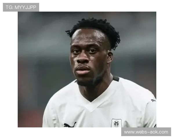 法兰克福新援卡利穆恩多完成注册，有望对阵不莱梅首秀